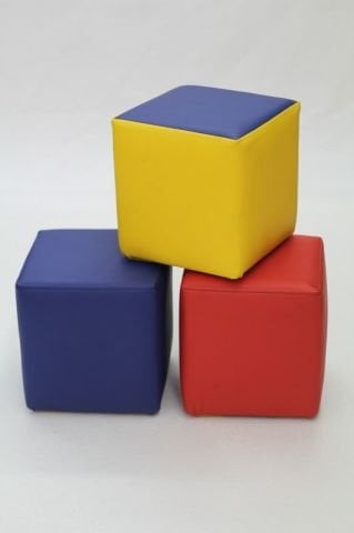 Kare Puf Minder 33x40 cm